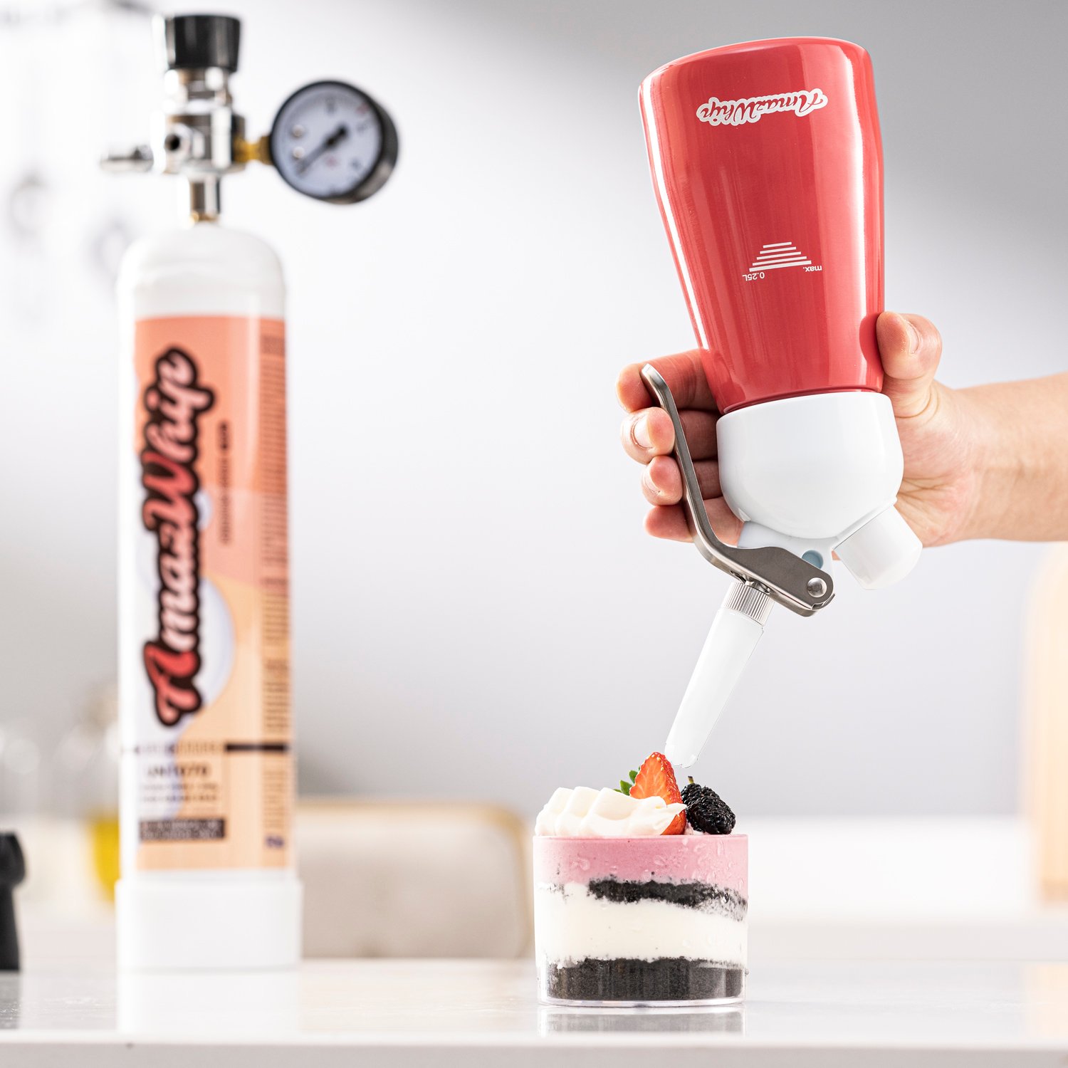 Cream Dispenser 250ml rose red - Image 8